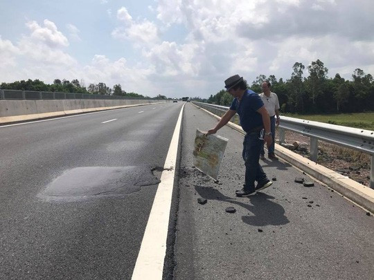  Hư hỏng xuất hiện trên đường cao tốc Đà Nẵng - Quảng Ngãi sau khi đi vào hoạt động