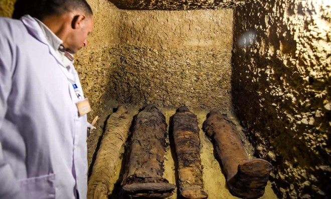  Khu mộ mới được phát hiện ở độ sâu 9m thuộc di chỉ Tuna El-Gebel. (Nguồn: AFP)