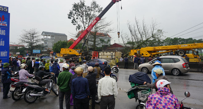 Vụ tai nạn giao thông liên hoàn khiến quốc lộ 1A bị ách tắc