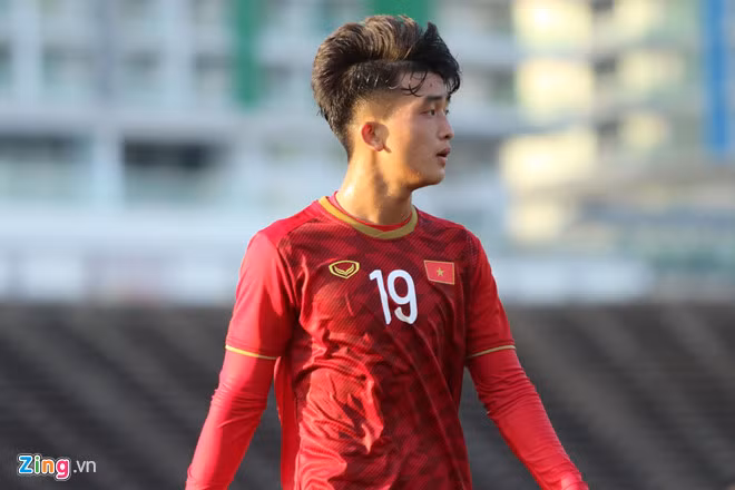 Cầu thủ vào sân thay người Trần Danh Trung ghi bàn gỡ hòa mở đường giúp U22 Việt Nam lội ngược dòng thành công trước U22 Philippines. Ảnh: Ngọc Anh.