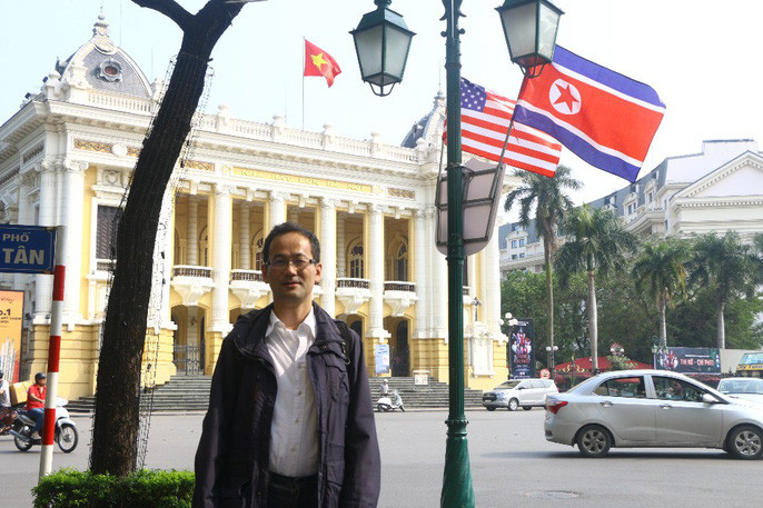 Phóng viên Tomita Tomokazu