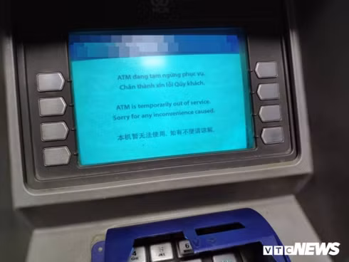 Một điểm ATM bị "lỗi" trên đường Trần Đại Nghĩa. Một điểm ATM bị