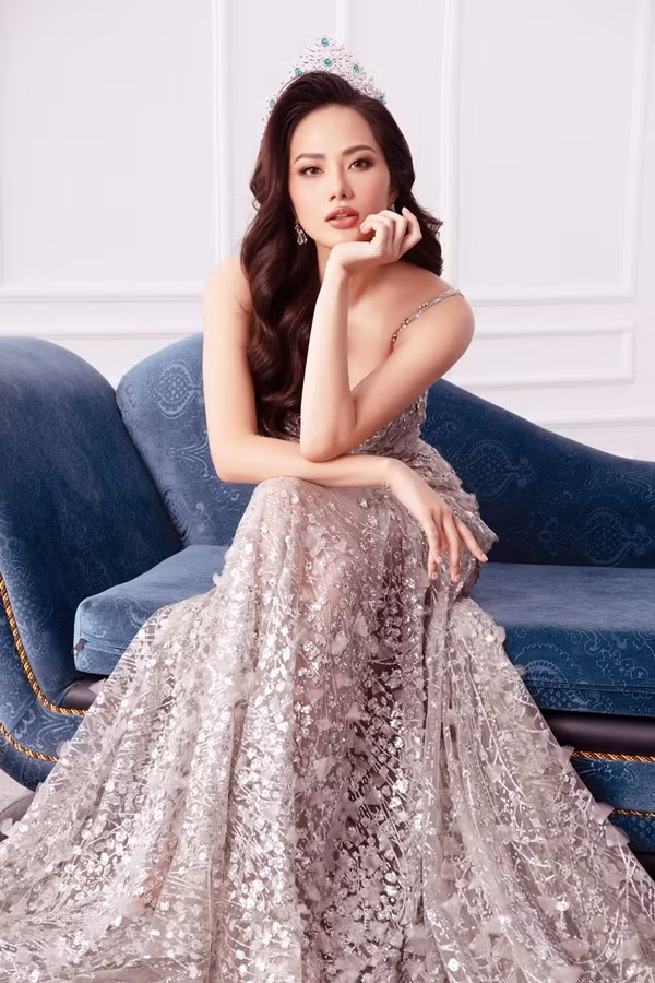 Năm 2018, Diệu Linh thi Nữ hoàng Du lịch Quốc tế 2018 diễn ra tại Thái Lan. Sau đêm chung kết, cô được trao danh hiệu Hoa hậu Du lịch toàn cầu - một cuộc thi cùng hệ thống nhưng không thể tổ chức vì lý do khách quan.