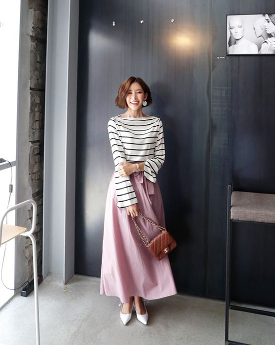 Những cô nàng tự ti vì phần đùi to quá khổ có thể chọn chân váy maxi để sử dụng. Tuy nhiên đây không phải kiểu trang phục phù hợp với những bạn gái có chiều cao hạn chế. 