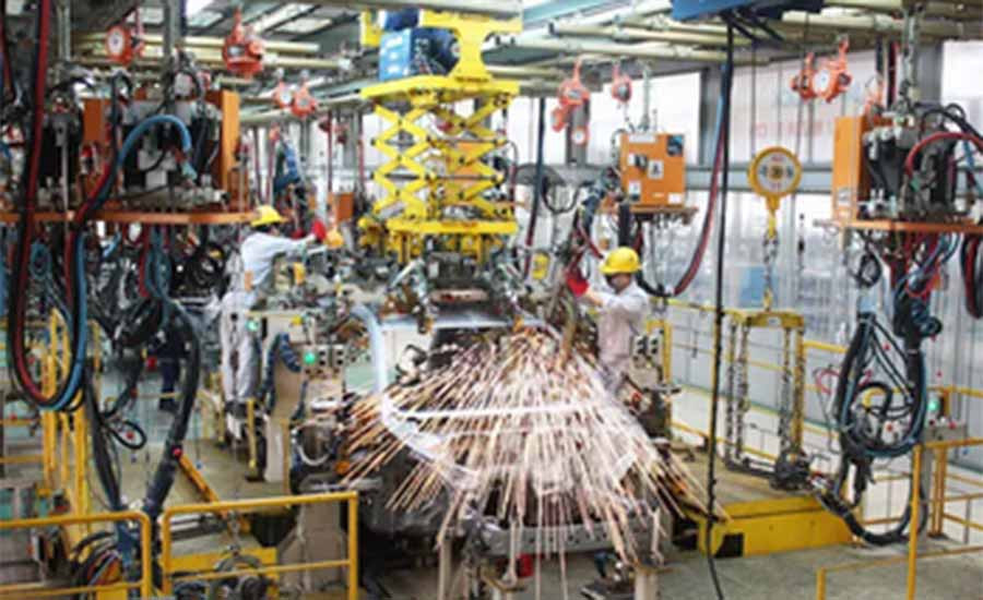  Các doanh nghiệp ô tô sản xuất trong nước vẫn đang 