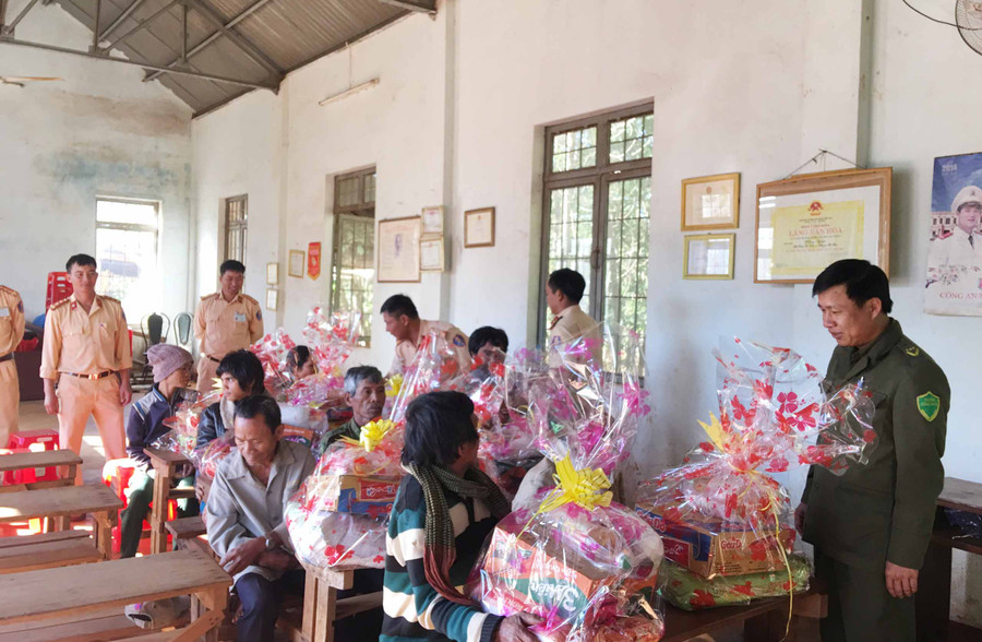 Ảnh: Hoàng Hường