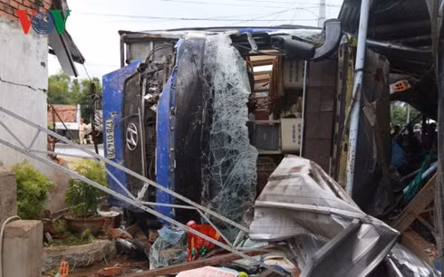  Chiếc xe bị hư hại.