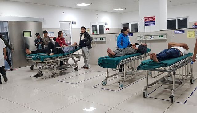  Nhiều bệnh nhân nhập viện trong đêm giao thừa