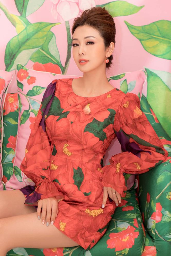 Jennifer Phạm từng tâm sự ông xã luôn công bằng với các con chung và riêng. Đến năm 2018, bé Bảo Nam đồng ý về Việt Nam sống cùng đại gia đình. Jennifer Phạm từng tâm sự ông xã luôn công bằng với các con chung và riêng. Đến năm 2018, bé Bảo Nam đồng ý về Việt Nam sống cùng đại gia đình.