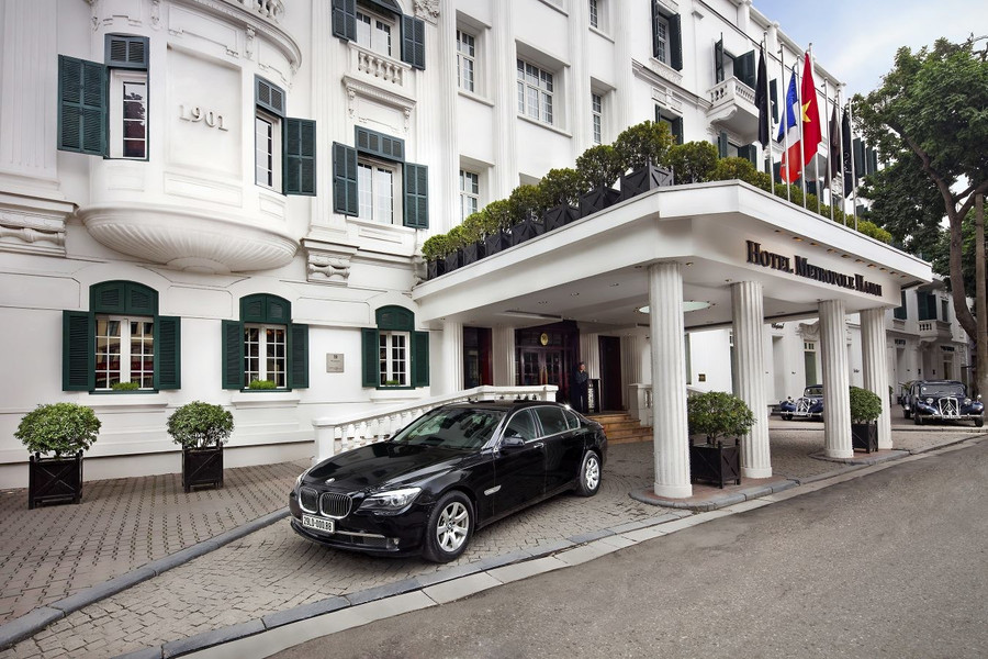 Sofitel Legend Metropole Hanoi là nơi ở của Tổng thống Mỹ trong chuyến thăm chính thức Việt Nam hồi tháng 11/2017. Khách sạn nằm ở trung tâm thành phố, cạnh hồ Hoàn Kiếm - khu vực đông khách du lịch khi tới Hà Nội. Ảnh: Sofitel Legend Metropole. Sofitel Legend Metropole Hanoi là nơi ở của Tổng thống Mỹ trong chuyến thăm chính thức Việt Nam hồi tháng 11/2017. Khách sạn nằm ở trung tâm thành phố, cạnh hồ Hoàn Kiếm - khu vực đông khách du lịch khi tới Hà Nội. Ảnh: Sofitel Legend Metropole.