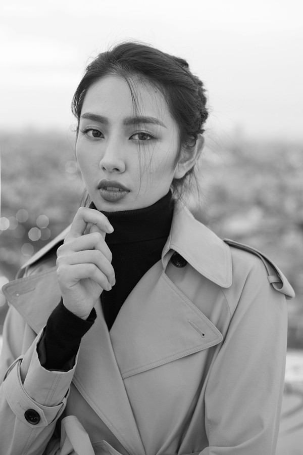 Sở hữu gương mặt sáng, Thùy Tiên được nhiều nhà thiết kế mời hợp tác làm mẫu ảnh. Thời gian tới, người đẹp 21 tuổi dự định lấn sân lĩnh vực diễn xuất và tham gia các gameshow. Sở hữu gương mặt sáng, Thùy Tiên được nhiều nhà thiết kế mời hợp tác làm mẫu ảnh. Thời gian tới, người đẹp 21 tuổi dự định lấn sân lĩnh vực diễn xuất và tham gia các gameshow.