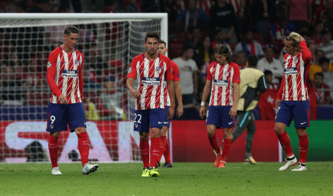 Sự thất vọng của các cầu thủ Atletico Madrid sau trận đấu. Ảnh: REUTERS Sự thất vọng của các cầu thủ Atletico Madrid sau trận đấu. Ảnh: REUTERS