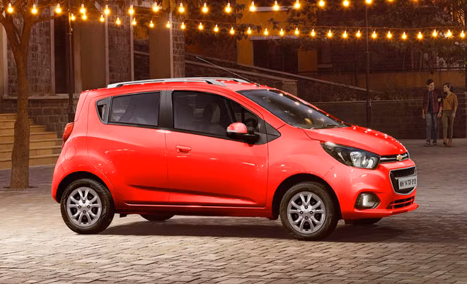 Chevrolet Spark 2018 với thiết kế nội, ngoại thất được làm mới vừa ra mắt ở Việt Nam.