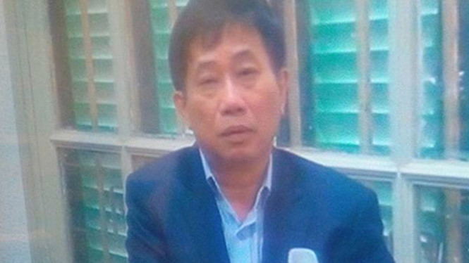 Ông Ninh Văn Quỳnh trong một phiên tòa Ông Ninh Văn Quỳnh trong một phiên tòa