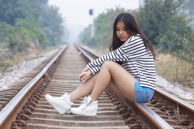  Linh Chi đạt Giải Ba cuộc thi Nét đẹp học sinh Chu Văn An và Giải Tài Năng cuộc thi Nét đẹp học sinh Chu Văn An.