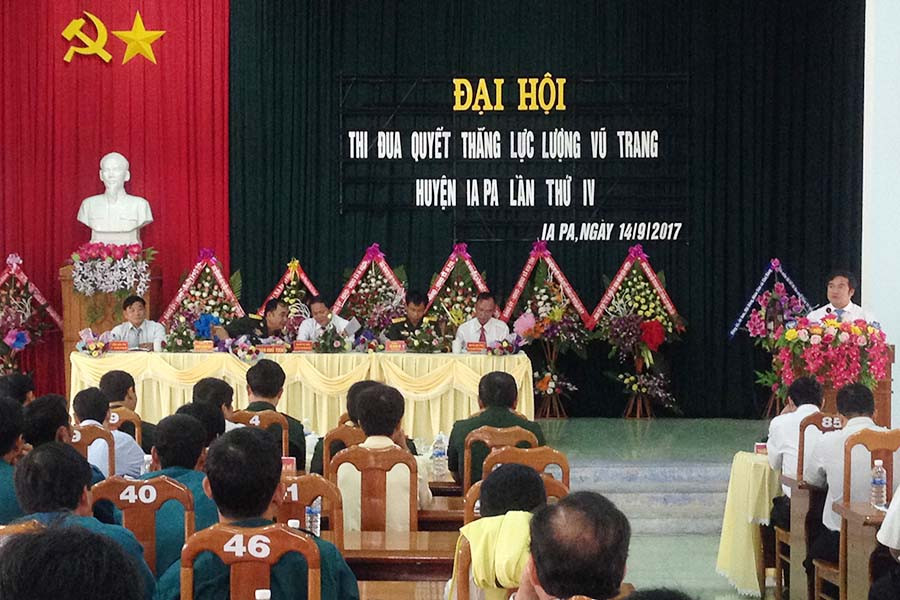  Đồng chí Võ Anh Tuấn-Tỉnh ủy viên, Bí thư Huyện ủy Ia Pa phát biểu tại Đại hội. Ảnh: Mai Linh