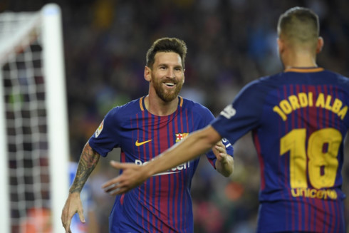 Lionel Messi đang thể hiện phong độ như siêu nhân ở Barca. (Ảnh: Getty) Lionel Messi đang thể hiện phong độ như siêu nhân ở Barca. (Ảnh: Getty)