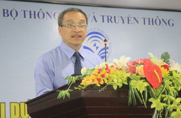 Thứ trưởng Bộ TT và TT Phan Tâm phát biểu khai mạc (ảnh: vietnamnet)