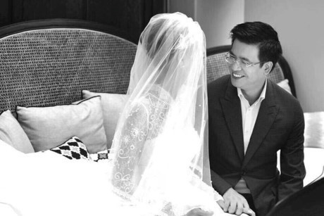  Sau khi hình ảnh cưới của Linh Lê và BTV Quang Minh được đăng tải, theo nhiều thông tin, lễ cưới của cặp đôi sẽ được diễn ra vào ngày 27-9 tới.