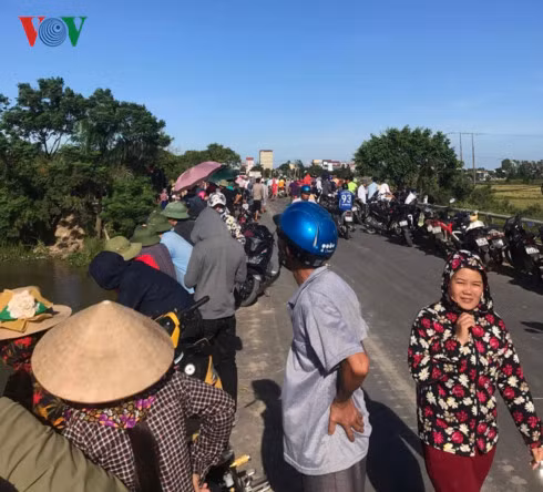 Cầu Diễn Hoa nơi người mẹ ôm hai con thơ nhảy cầu tự vẫn.