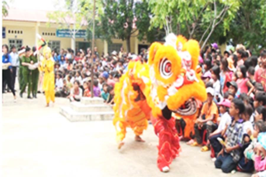 Hoạt động tổ chức Trung thu tại Trường Lê Lợi Ayun. Ảnh: Hoàng Viên