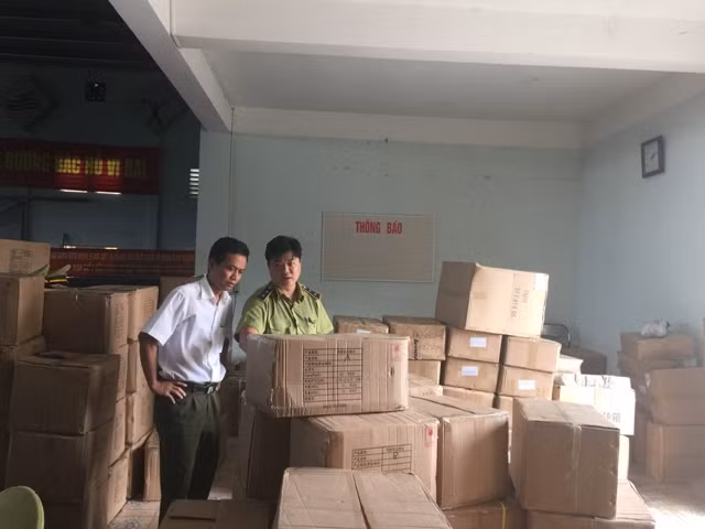 Thời gian qua lực lượng chức năng đã phát hiện và xử lý nhiều vụ buôn lậu, gian lận thương mại mặt hàng hóa mỹ phẩm.