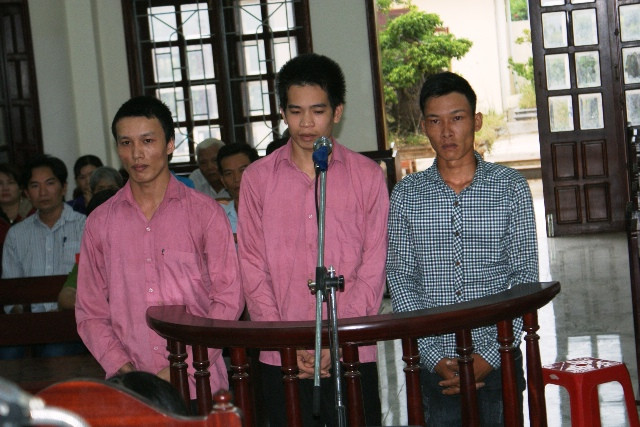  Các bị cáo tại phiên tòa. Ảnh: Thi Phú