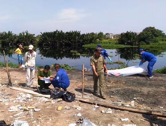 Sông Vàm Thuật (quận Gò Vấp) nơi nạn nhân bị chìm giữa dòng nước