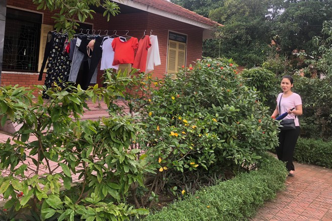 Ngôi nhà riêng trong làng trẻ là chỗ ở cho từng gia đình với một người mẹ và khoảng 10 người con