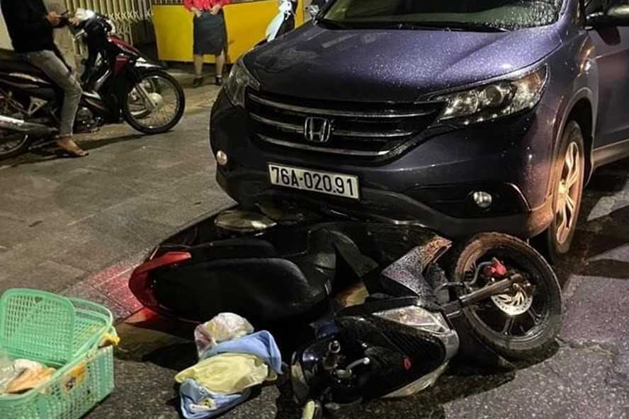 Hiện trường vụ tai nạn. Ảnh: Chí Đại Hiện trường vụ tai nạn. Ảnh: Chí Đại