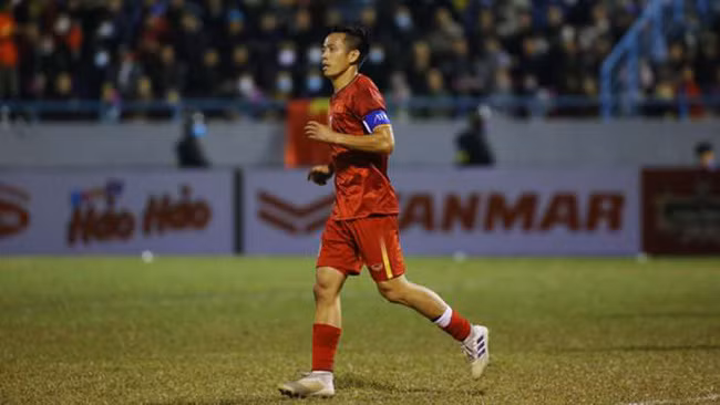 Văn Quyết tạo ấn tượng trong ngày trở lại ĐT Việt Nam