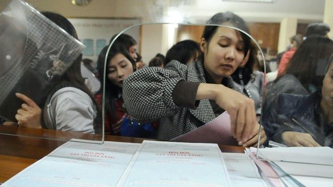 Ngân hàng phải cung cấp thông tin khách hàng cho cơ quan thuế - Ảnh Ngọc Thắng Ngân hàng phải cung cấp thông tin khách hàng cho cơ quan thuế - Ảnh Ngọc Thắng