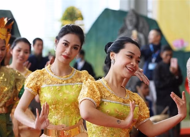  Chương trình nghệ thuật đặc sắc của các dân tộc thiểu số tại Đại hội. (Ảnh: Dương Giang/TTXVN)