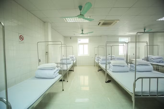 Người tình nguyện được nghỉ ngơi và sinh hoạt ngay tai nơi tiêm thử nghiệm vắc-xin Covid-19