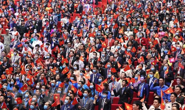 Các đại biểu cùng bắt nhịp bài ca kết đoàn tại Lễ khai mạc Đại hội Thi đua yêu nước toàn quốc. (Ảnh: Thống Nhất/TTXVN) Các đại biểu cùng bắt nhịp bài ca kết đoàn tại Lễ khai mạc Đại hội Thi đua yêu nước toàn quốc. (Ảnh: Thống Nhất/TTXVN)