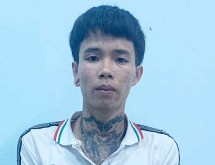 Đối tượng Pháp (trái) và Trí tại cơ quan Công an. Ảnh: Văn Ngọc