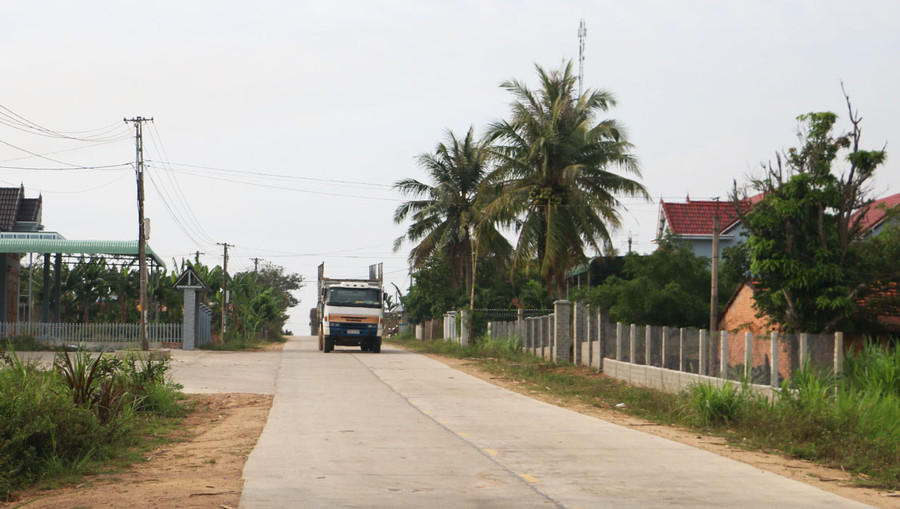 Bộ mặt nông thôn xã Đak Hlơ (huyện Kbang) ngày càng khởi sắc. Ảnh: Quang Tấn Bộ mặt nông thôn xã Đak Hlơ (huyện Kbang) ngày càng khởi sắc. Ảnh: Quang Tấn