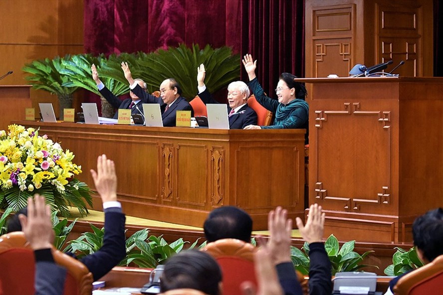 Trung ương thống nhất cao về công tác nhân sự tại Hội nghị Trung ương lần thứ 14 Ban Chấp hành Trung ương khoá XII. Ảnh Nhật Bắc