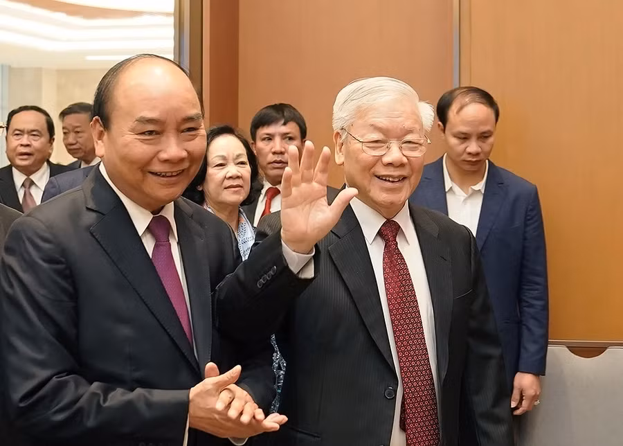 Tổng Bí thư, Chủ tịch nước Nguyễn Phú Trọng và Thủ tướng Chính phủ Nguyễn Xuân Phúc tại Hội nghị Chính phủ với các địa phương ngay trước thềm năm mới 2020, ngày 30/12/2019. - Ảnh: VGP