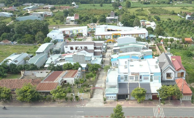 Lô đất xảy ra sai phạm, xây dựng trái phép ở TP.Kon Tum ẢNH: ĐỨC NHẬT