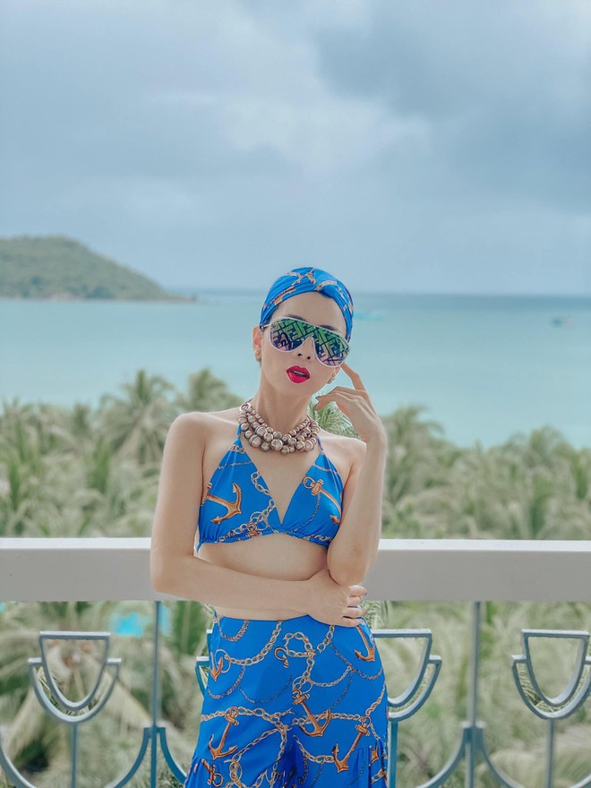 Nữ ca sĩ ngày càng nóng bỏng, trẻ trung sau khi công khai ly hôn ẢNH: FBNV