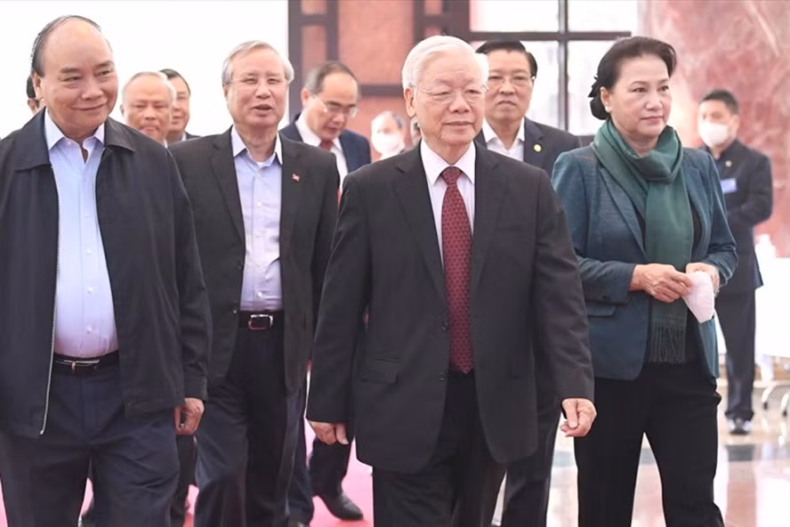 Tổng Bí thư, Chủ tịch Nước Nguyễn Phú Trọng cùng các đồng chí lãnh đạo cấp cao đến dự Hội nghị. Ảnh: NT/VOV