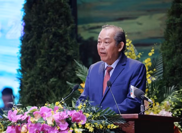  Ông Trương Hòa Bình, Ủy viên Bộ Chính trị, Phó Thủ tướng Thường trực Chính phủ, Trưởng Ban Chỉ đạo Đại hội phát biểu. (Ảnh: TTXVN)