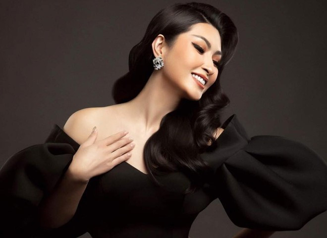 Nguyễn Hồng Nhung trở lại với album mới. Ảnh: NSCC.
