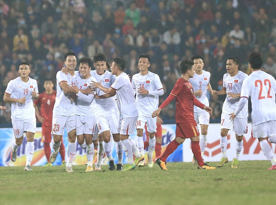 Đội tuyển U22 Việt Nam mở tỉ số trận đấu. Ảnh: Hoài Thu