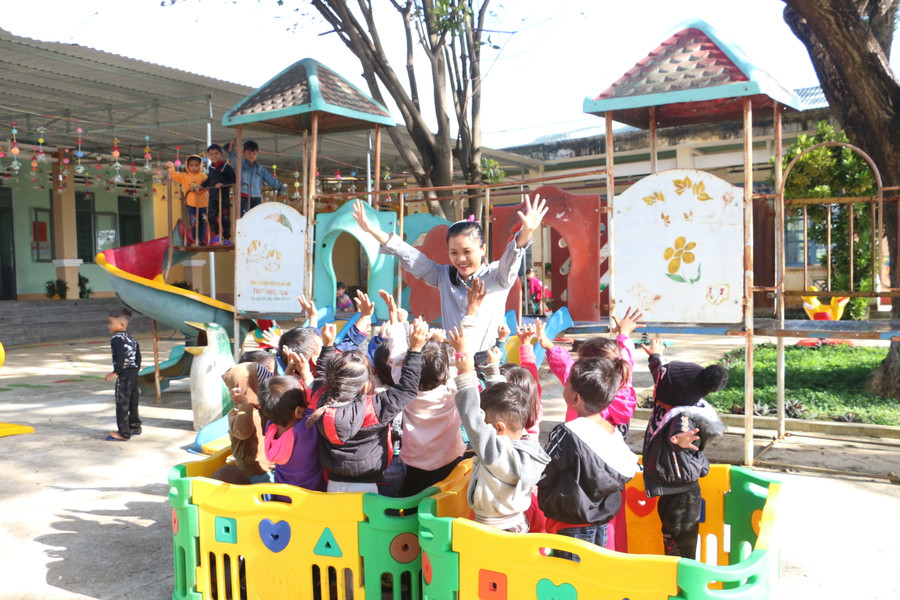 Khu vui chơi, giải trí của nhà trường được đầu khá bài bản nhờ làm tốt công tác xã hội hóa