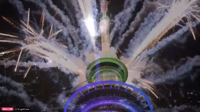 Tiếp theo là New Zealand trình diễn pháo hoa chào năm 2021. Ảnh: Twitter