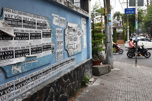 Hoạt động cho vay ngoài ngân hàng nở rộ. Ảnh: Tấn Thạnh Hoạt động cho vay ngoài ngân hàng nở rộ Ảnh: Tấn Thạnh