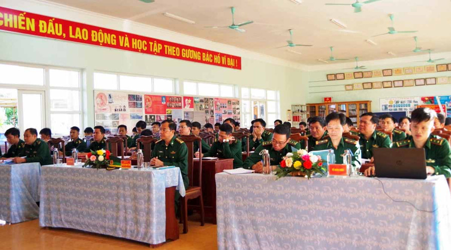 Các đại biểu tham dự lớp tập huấn công tác huấn luyện. Ảnh: Vĩnh Hoàng