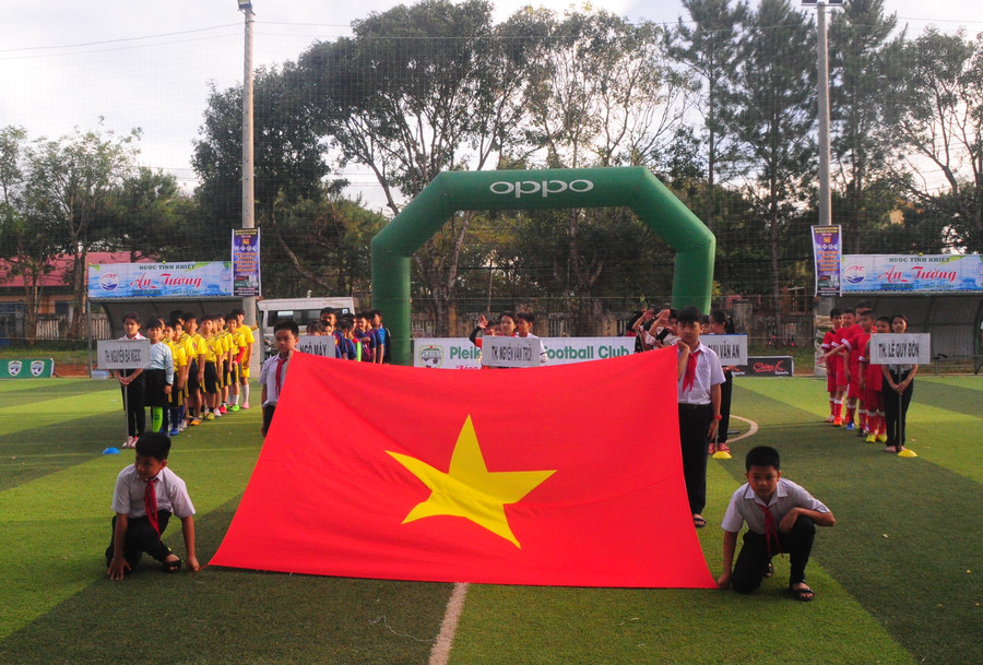  Lễ khai mạc giải đấu. Ảnh: Hoành Sơn